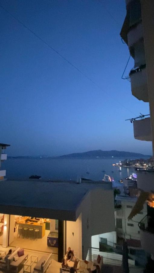Crown Apartment Sarandë Exterior foto